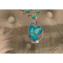 Load image into Gallery viewer, Stones and flowers - Stone and Flower Necklace
